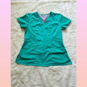 Greys Anatomy Tropic Jade  Scrub top